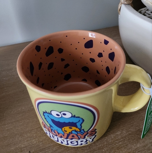 Sesame Street Yellow Cookie Monster Coffee Tea Mug NWT - Picture 2 of 6